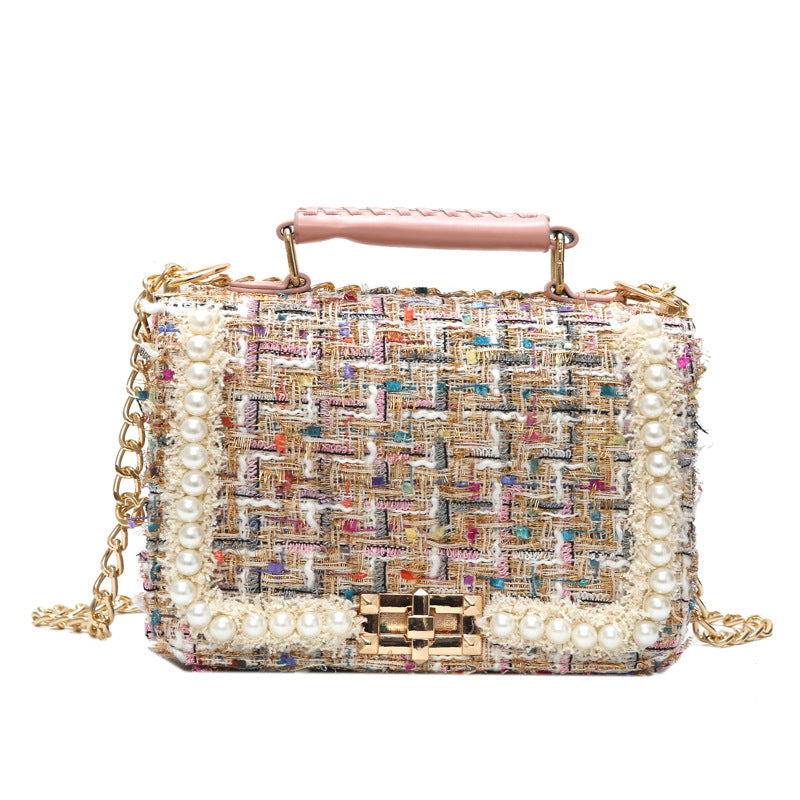 Messenger Chic
